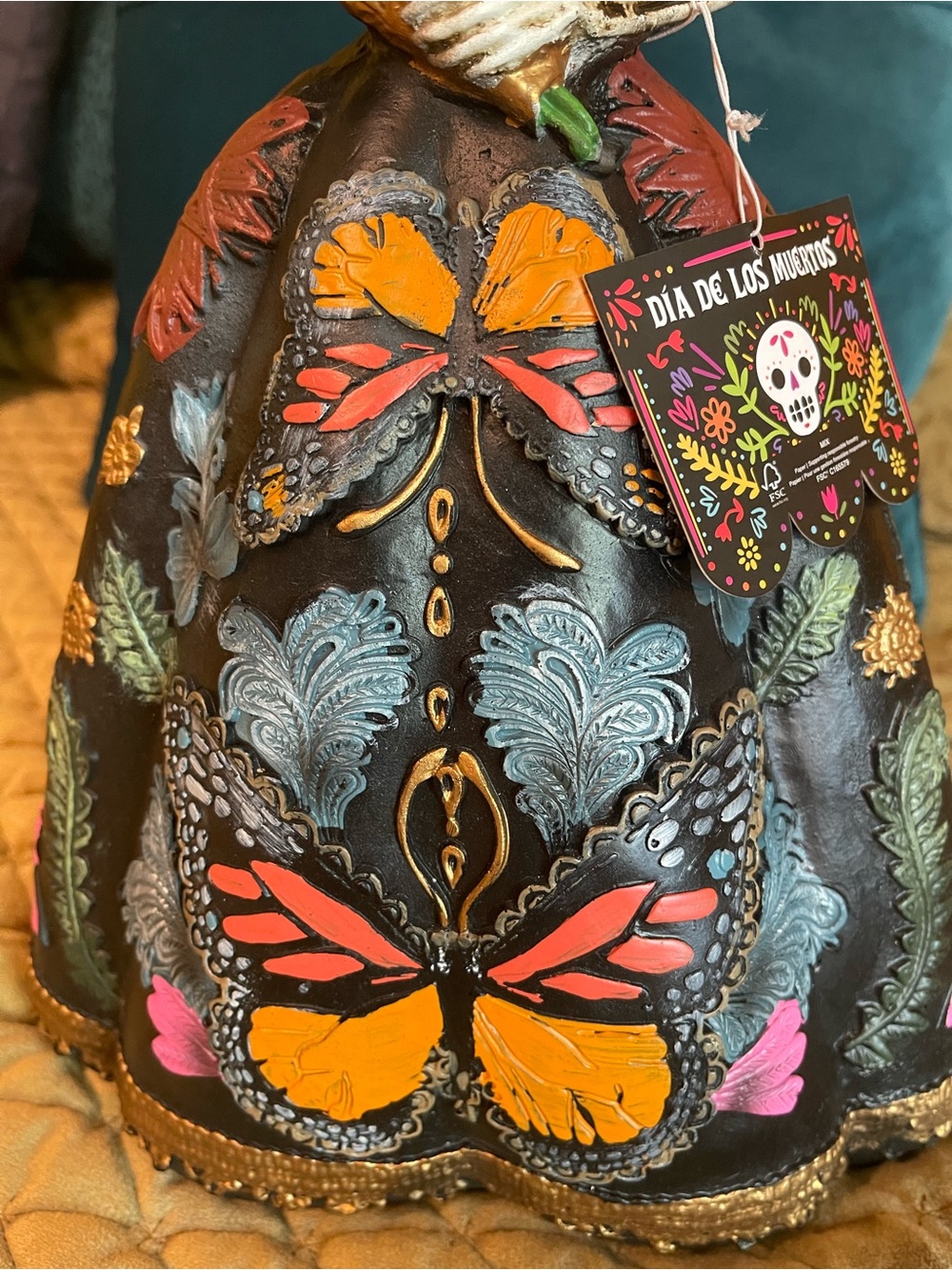 Day of the Dead Catrina Figurine – Black with Multicolor Floral Accents NWT - Picture 3 of 7